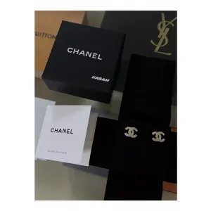 샤넬 이어링 골드 크리스탈 & 메탈 스트라스